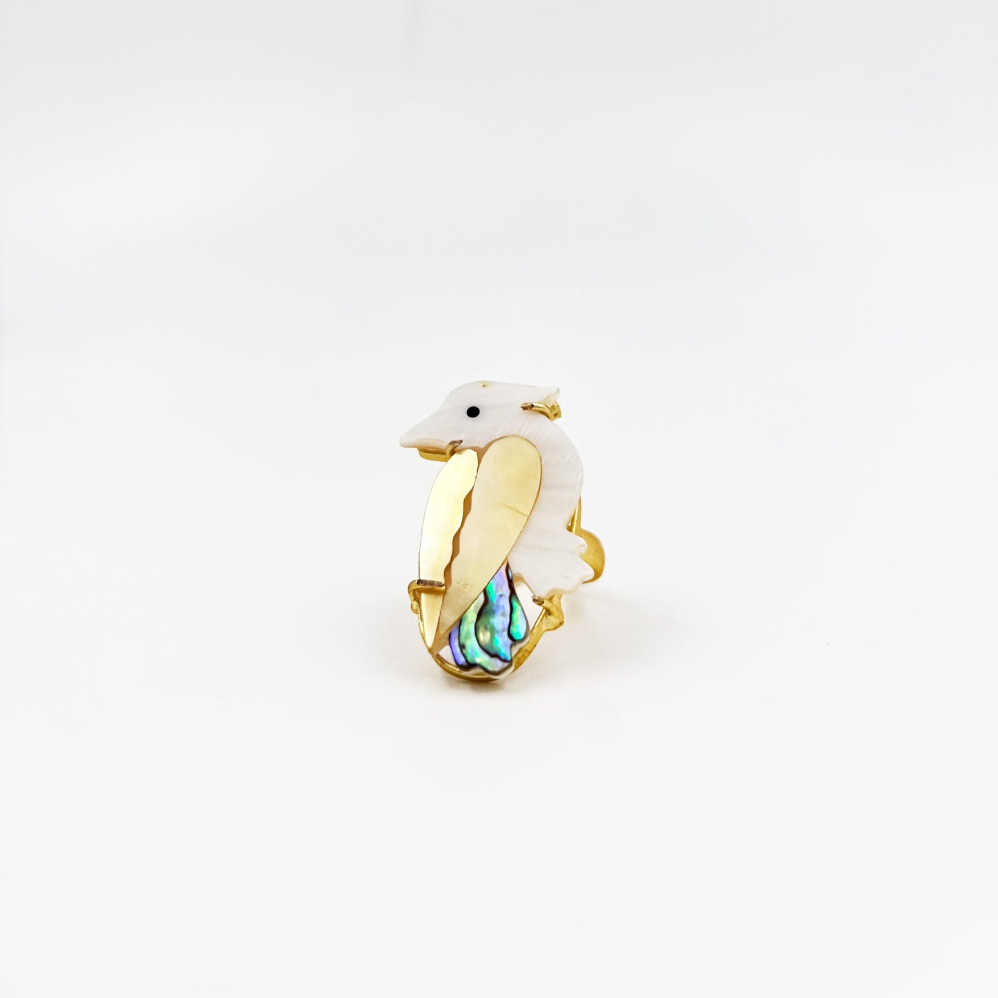 Bird mother of pearl ring